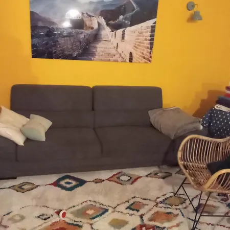 Privee Chez Sabine Au 4eme Etage Sans Ascenseur